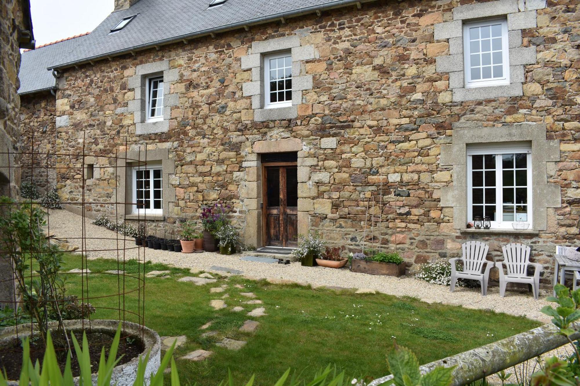 Chambres Et Tables D'Hotes Cornec Ploubazlanec Exterior foto